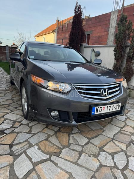 Honda Accord 2.0 i-vtec rezerv.