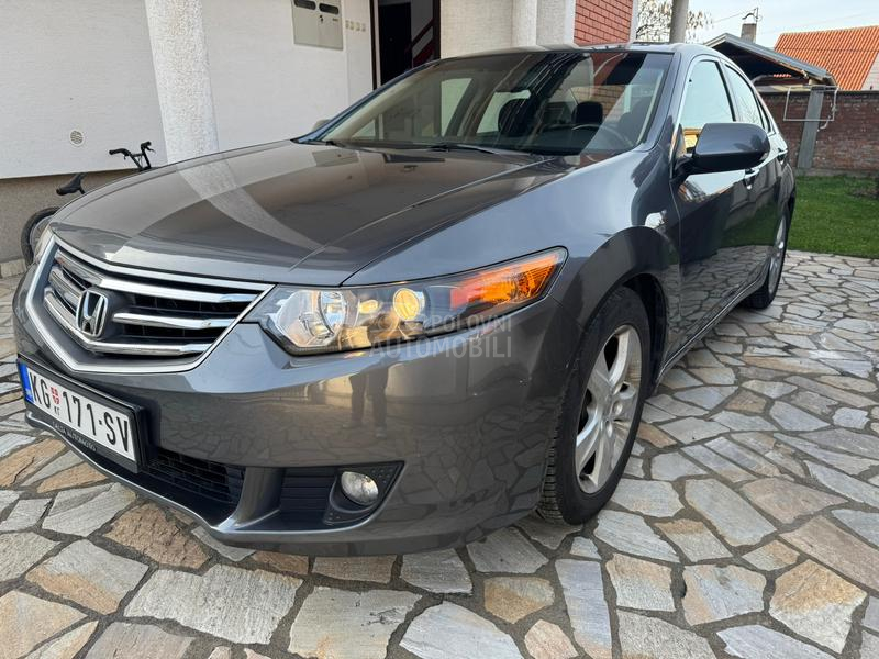 Honda Accord 2.0 i-vtec rezerv.