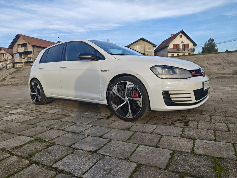Volkswagen Golf 7 DSG Aut