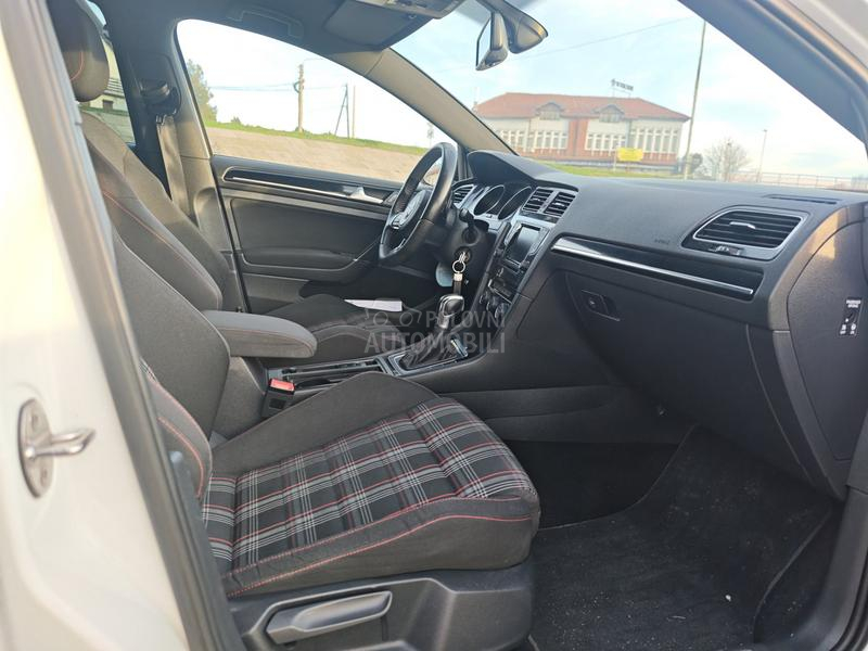 Volkswagen Golf 7 DSG Aut