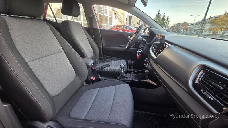 Kia Stonic 1.2 LX URBAN