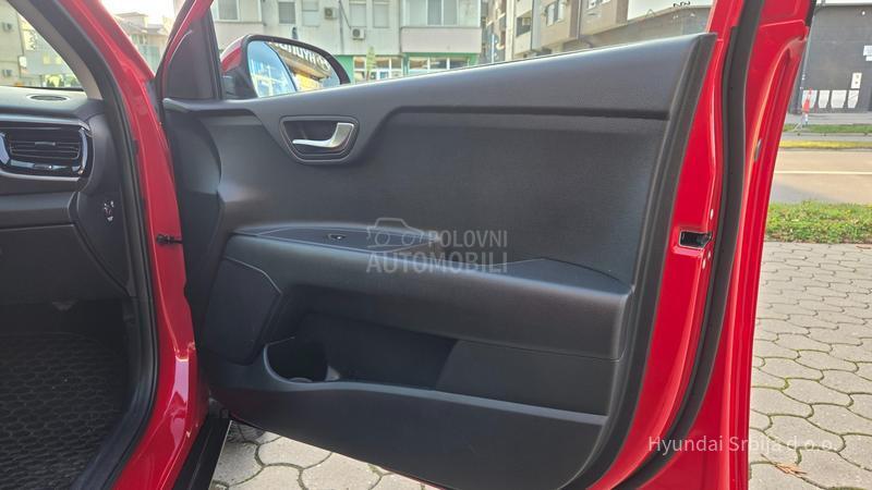 Kia Stonic 1.2 LX URBAN