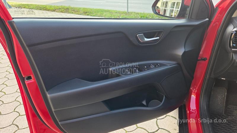 Kia Stonic 1.2 LX URBAN
