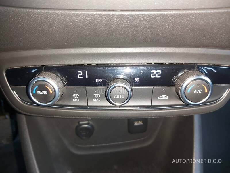 Opel Crossland X  ELEGANC. 1.2