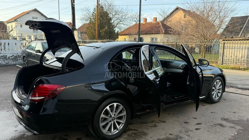 Mercedes Benz E 220 AVANGARD