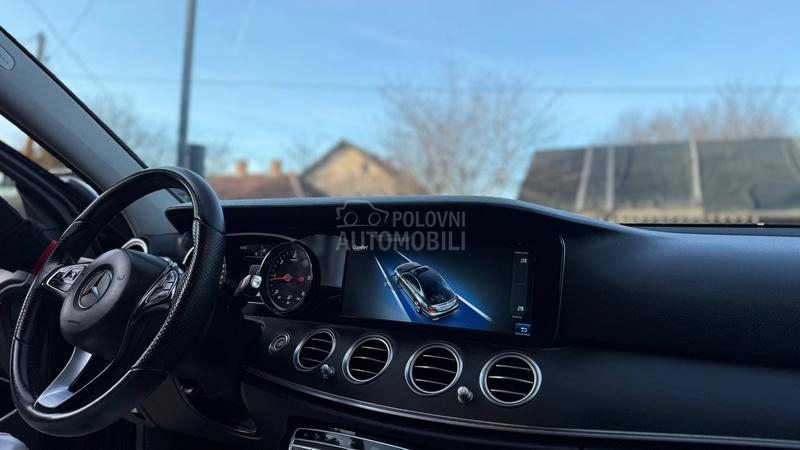 Mercedes Benz E 220 AVANGARD
