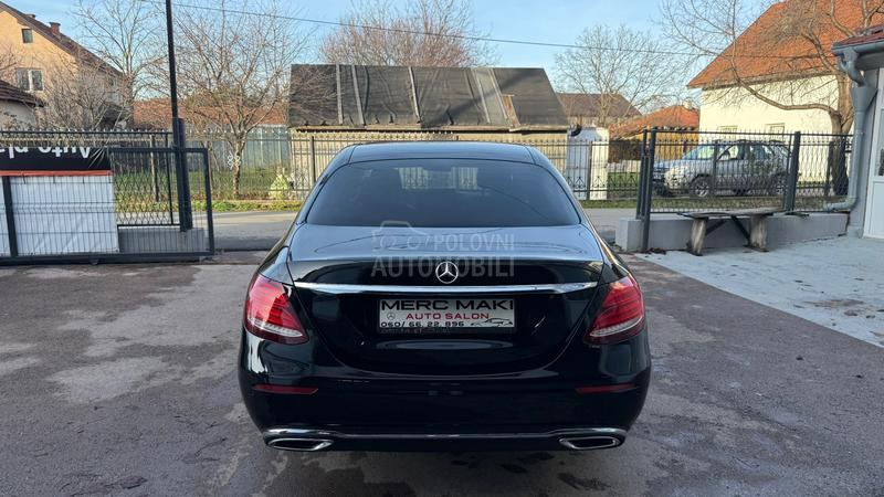 Mercedes Benz E 220 AVANGARD