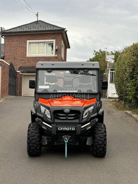CFMOTO UFORCE 800