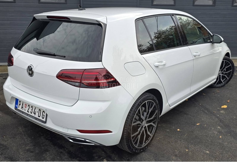 Volkswagen Golf 7 1.6TDI DSG HIGHLINE