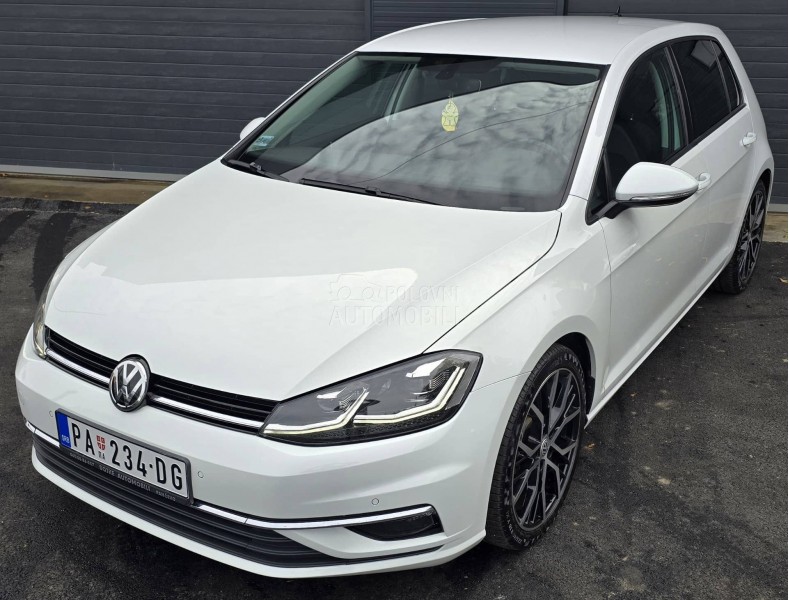 Volkswagen Golf 7 1.6TDI DSG HIGHLINE