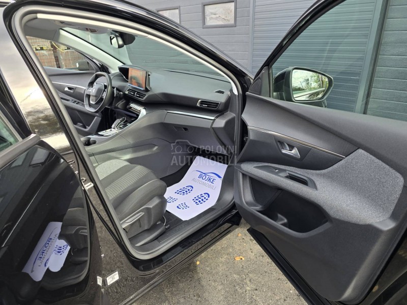 Peugeot 5008 1.5HDI