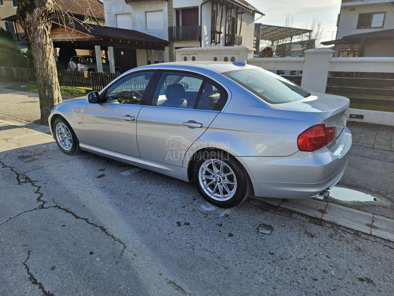 BMW 325 325i na/vi,auto,mat