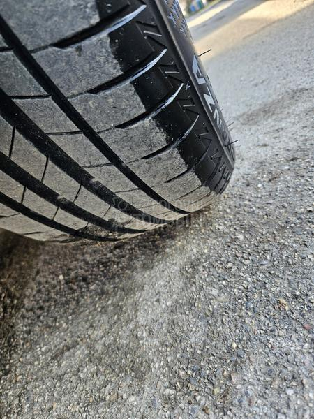 BMW 325 325i na/vi,auto,mat