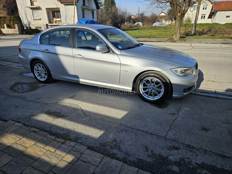 BMW 325 325i na/vi,auto,mat