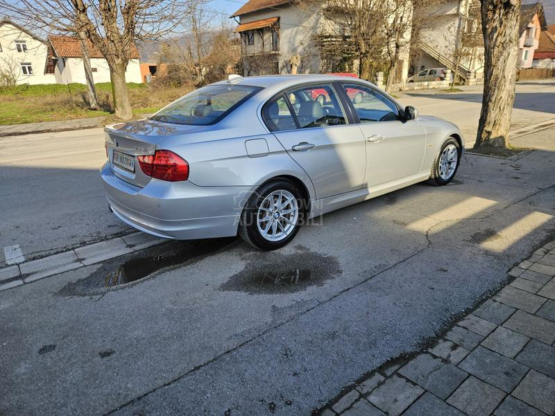 BMW 325 325i na/vi,auto,mat