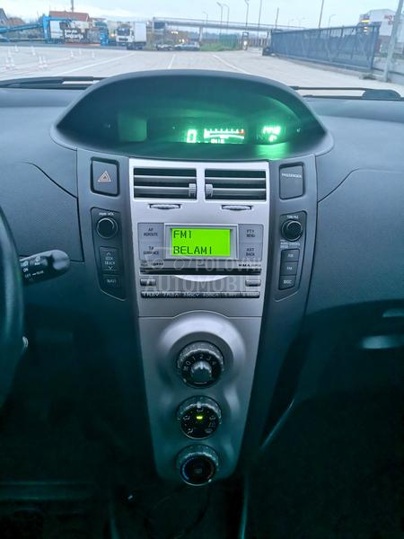 Toyota Yaris 1.3VVTi/NEMICA/NOVA