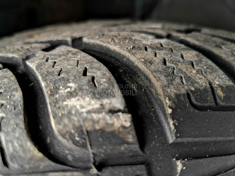 Toyota Yaris 1.3VVTi/NEMICA/NOVA