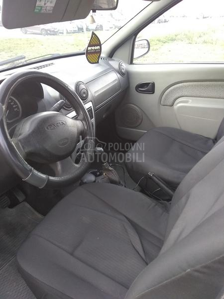 Dacia Logan 