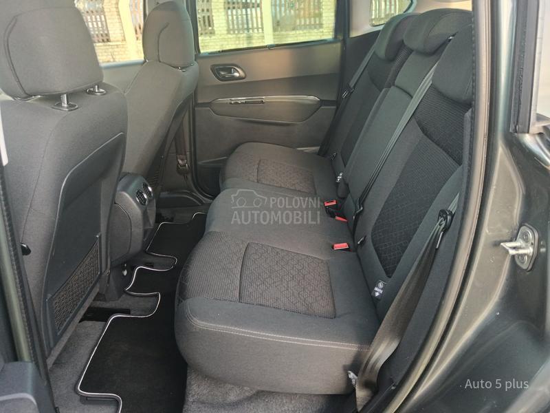Peugeot 3008 1.6hdi ALLURE