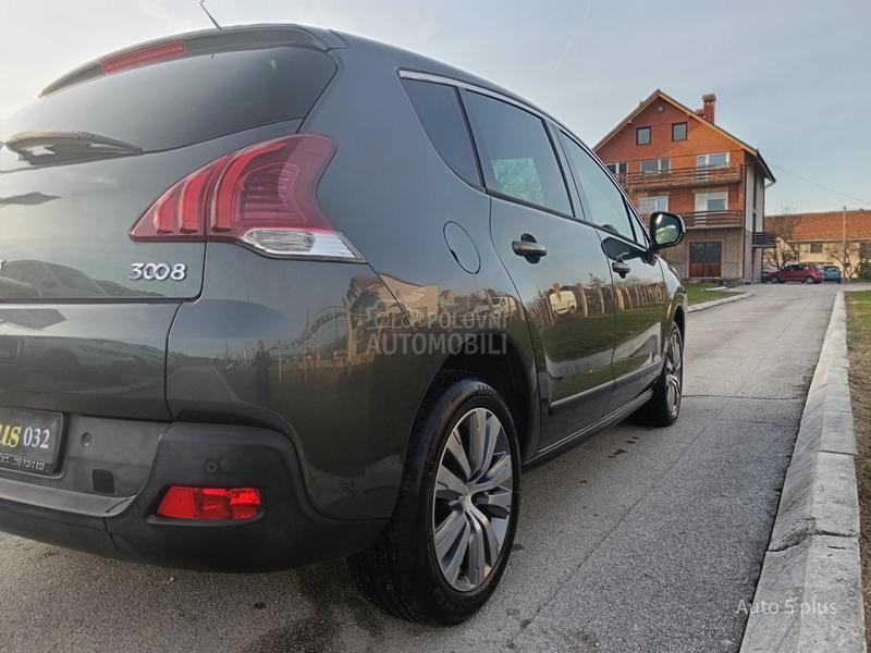 Peugeot 3008 1.6hdi ALLURE