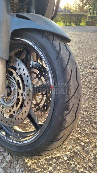 Honda VFR800 X Crossrunner