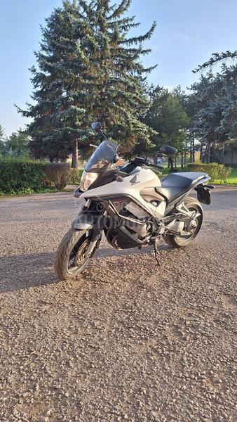 Honda VFR800 X Crossrunner