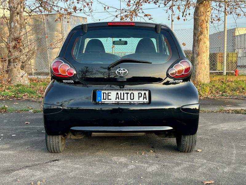 Toyota Aygo 1.0 12v NA VI