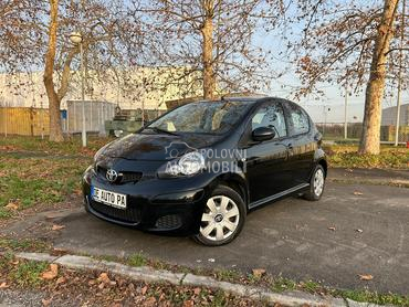 Toyota Aygo 1.0 12v NA VI