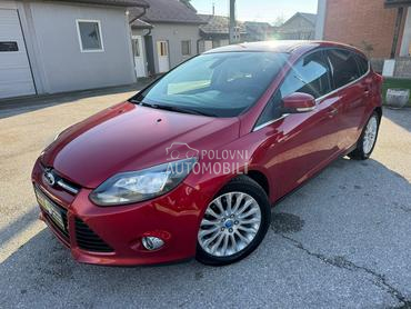 Ford Focus 1.6i TITANIUM NAV