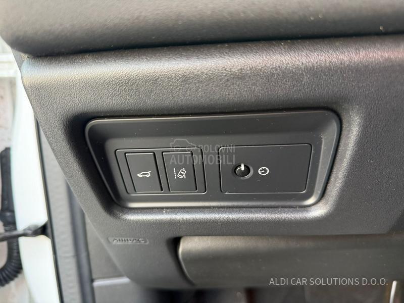 Land Rover Discovery Sport 2.0D 4X4