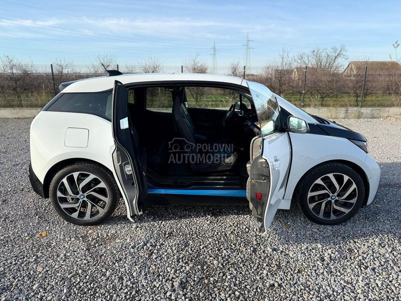 BMW i3 