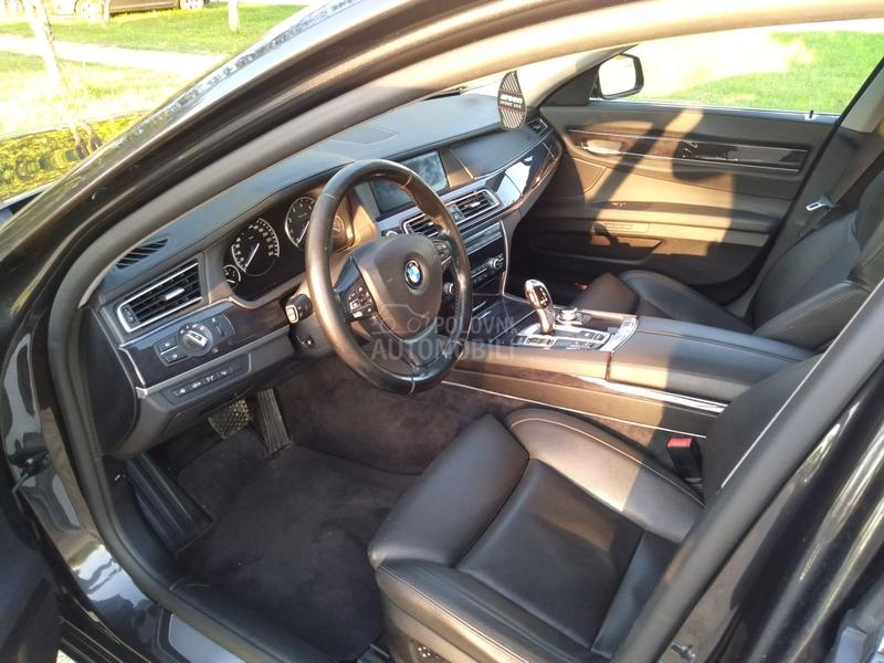 BMW 750 X-DRIVE