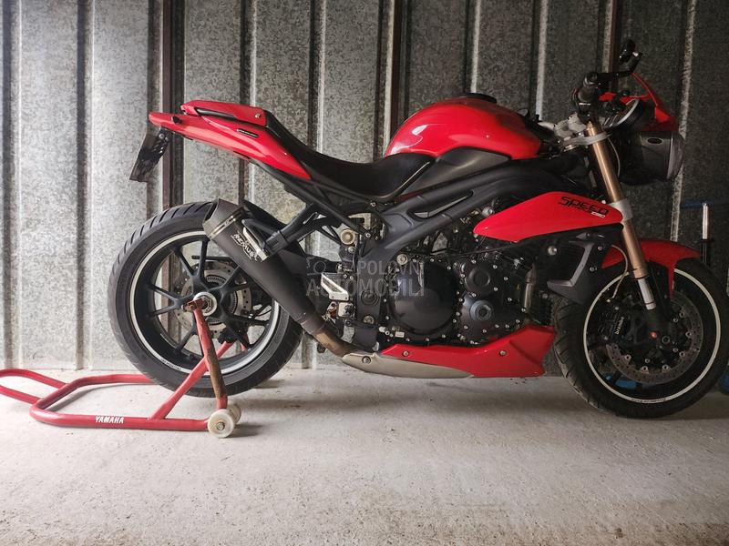 Triumph Speed Triple 1050