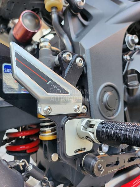 Triumph Speed Triple 1050