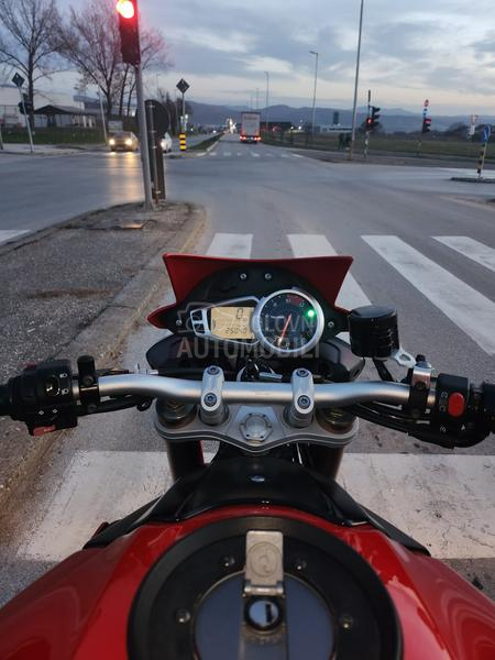 Triumph Speed Triple 1050
