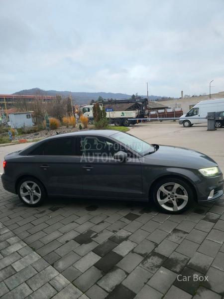 Audi A3 1.0 AT