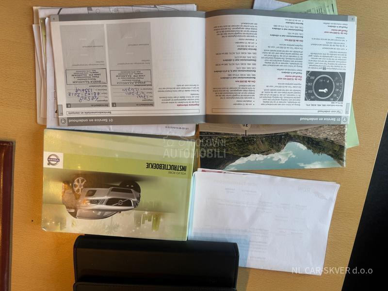 Volvo XC60 2.5 D5 AWD R-Desing