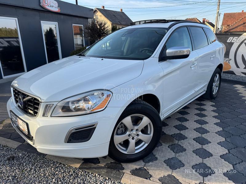 Volvo XC60 2.5 D5 AWD R-Desing