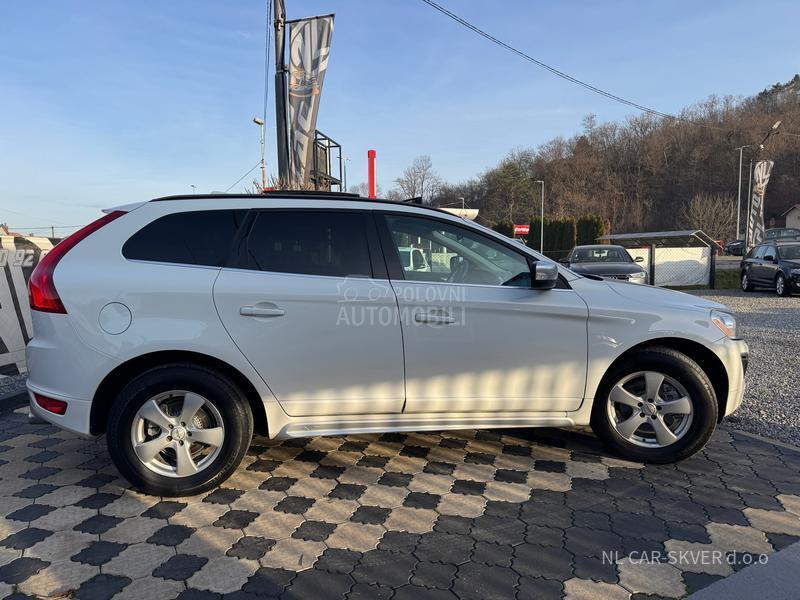 Volvo XC60 2.5 D5 AWD R-Desing
