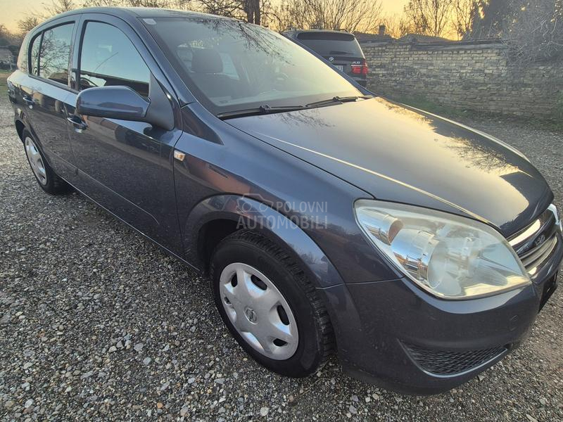 Opel Astra H 1.4