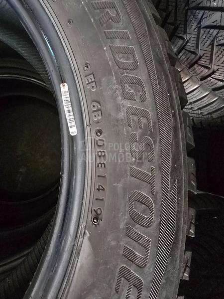 Bridgestone 235/55 R17 Zimska