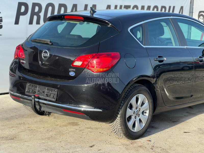 Opel Astra J LED