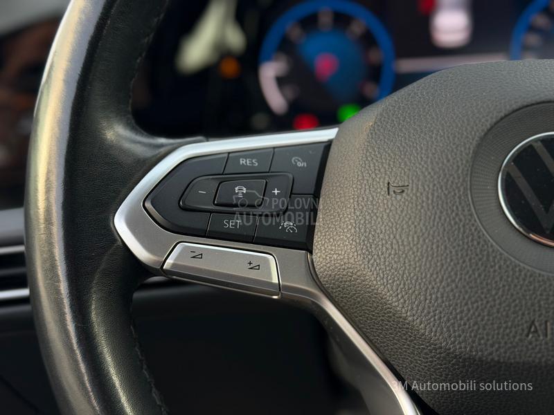 Volkswagen Golf 8 2.0D/DSG/STYLE/LED