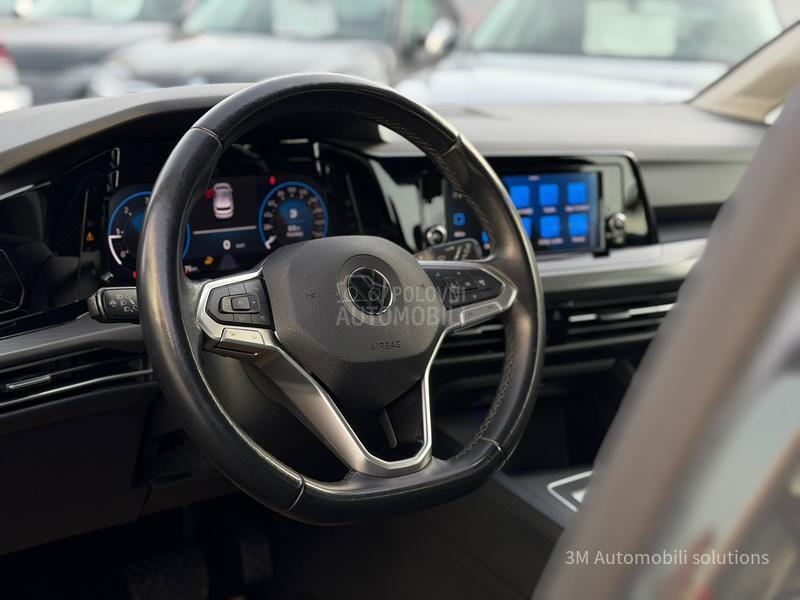 Volkswagen Golf 8 2.0D/DSG/STYLE/LED