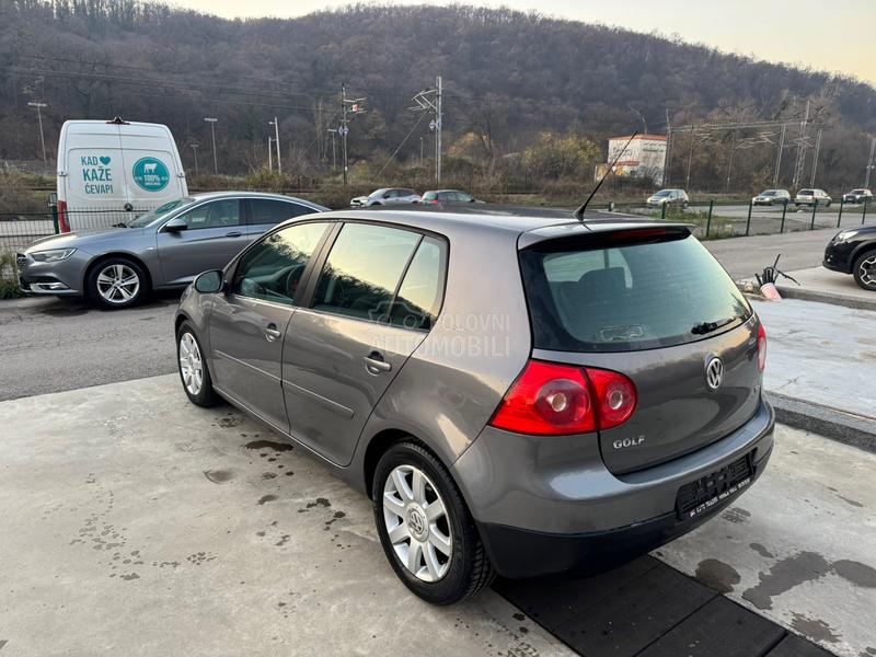 Volkswagen Golf 5 1.9 TDI NOV
