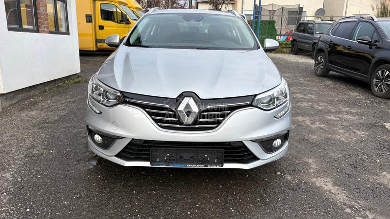 Renault Megane Business V. SERVIS