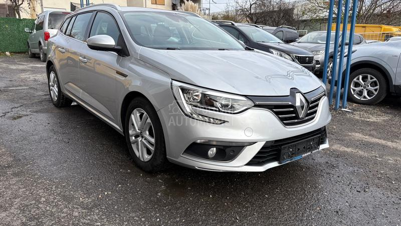 Renault Megane Business V. SERVIS