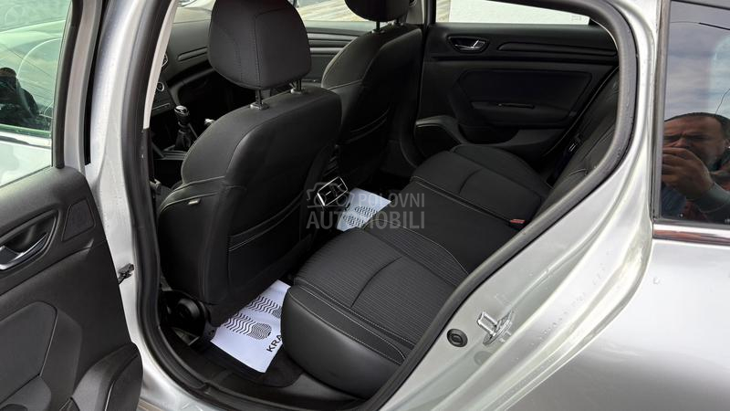 Renault Megane Business V. SERVIS