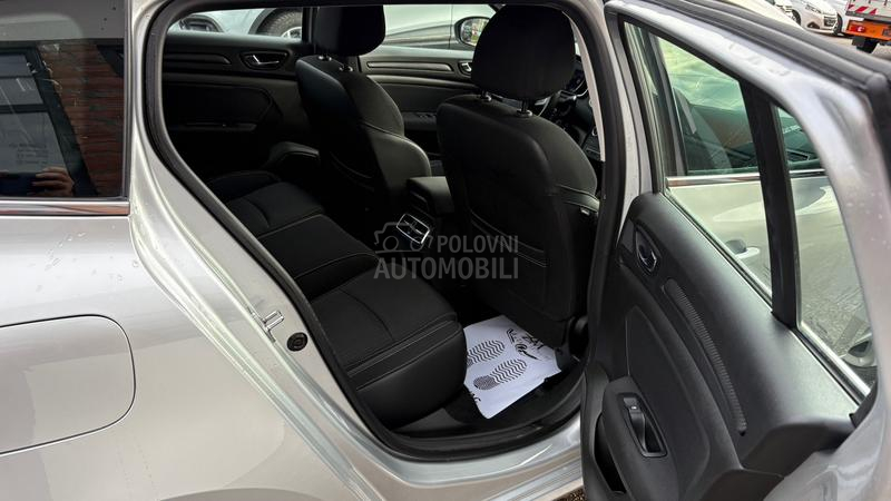 Renault Megane Business V. SERVIS