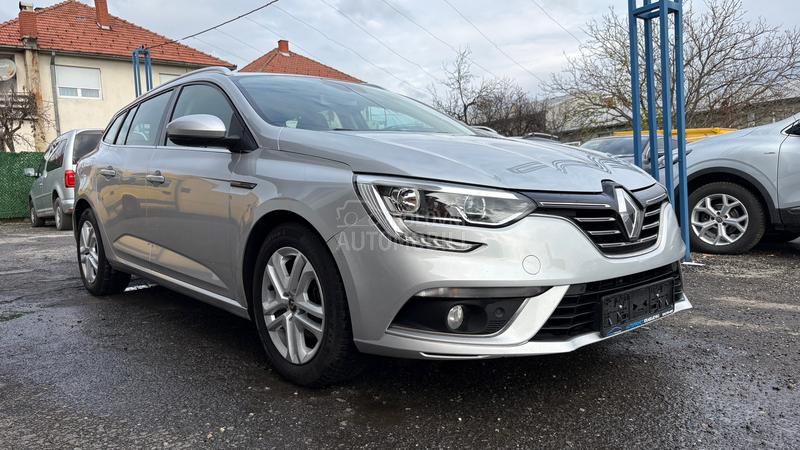 Renault Megane Business V. SERVIS